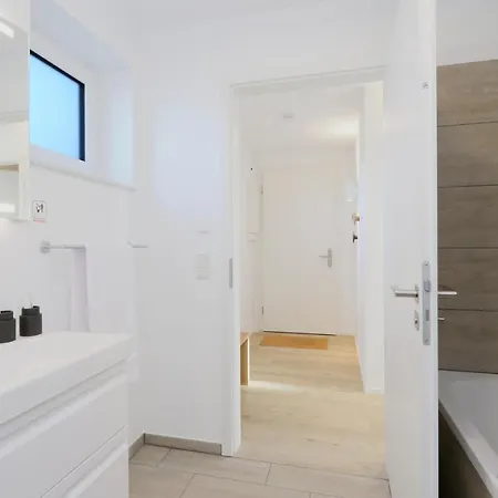Lovely In Lembruch-duemmer With Wifi Apartment *
